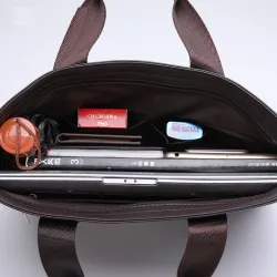 Elegante Umhängetasche aus Leder - breit
