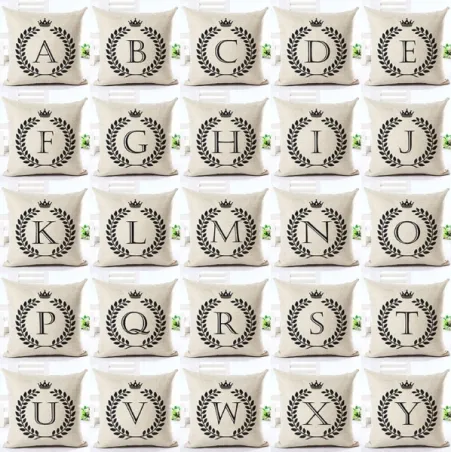 Dekorativer Kissenbezug - Buchstaben des Alphabets - 45 * 45 cm