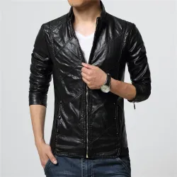 Schlanke Lederjacke - mit Reißverschlüssen / Taschen