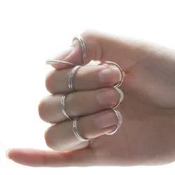 Metal guitar finger picks - 4 piecesGuitars