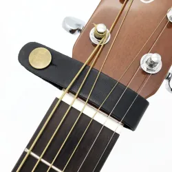 Gitarrengurt aus Leder - Halter