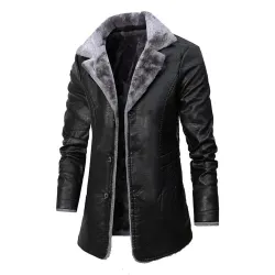 Warme Lederjacke mit Fell