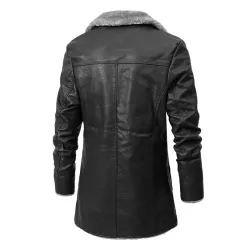 Warme Lederjacke mit Fell