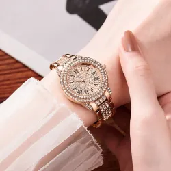 SUNKTA – elegante Quarzuhr mit Kristallen – Roségold
