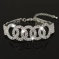 Luxuriöses Silberarmband mit Kristallen