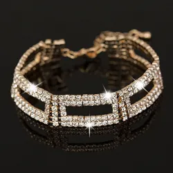 Elegantes breites Kristallarmband