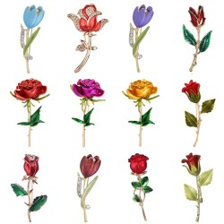 Blumenförmige Brosche - Rosen / Tulpen