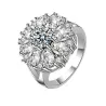 Eleganter Silberring - Kristallblume