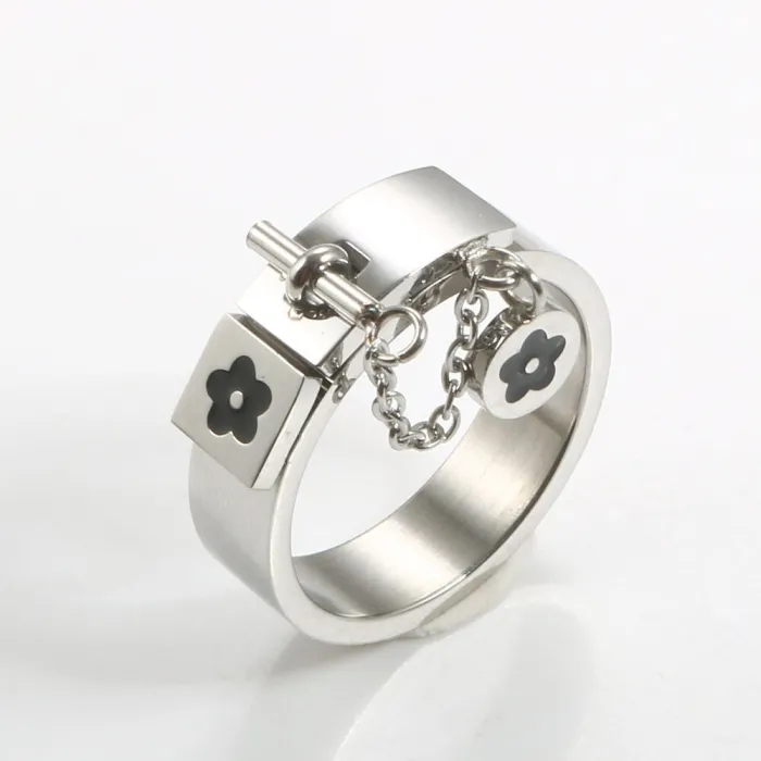 Glücksblumenanhänger - mit Kette - Ring - Edelstahl