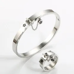 Glücksblumenanhänger - mit Kette - Ring - Edelstahl