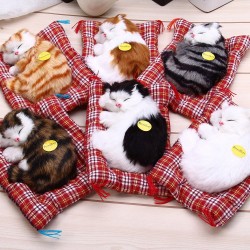 Simuliertes Tierschlaf Katze Plüschspielzeug mit Sound