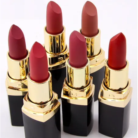 Nude matt lang anhaltender Lippenstift