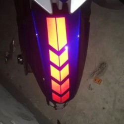 Motorrad Radkotflügel reflektierende Aufkleber - Sicherheitswarnung Pfeil - wasserdicht