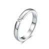 Eleganter Ring mit Kristall - Edelstahl