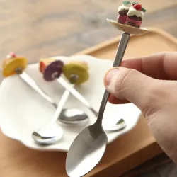 Dekorativer Löffel für Tee & Kaffee & Desserts