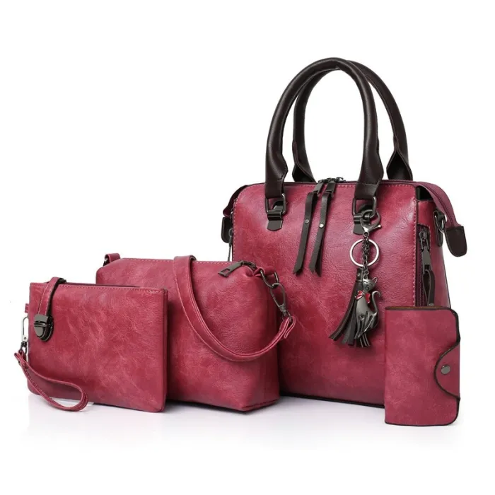 Elegant leather handbag - 4 pieces set