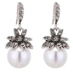 Vintage luxury earrings with crystal flower & pearl